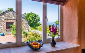 Polrunny Farm Sea View Blueberry Cottage With Log Burner